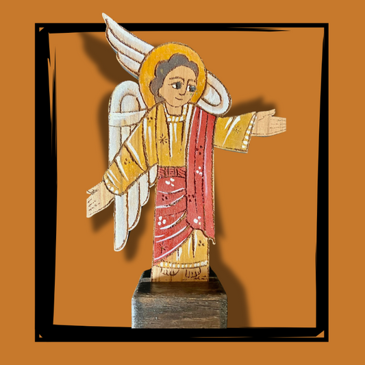 Angelo della Natività in legno d'olivo dipinto a mano, altezza 13 cm
